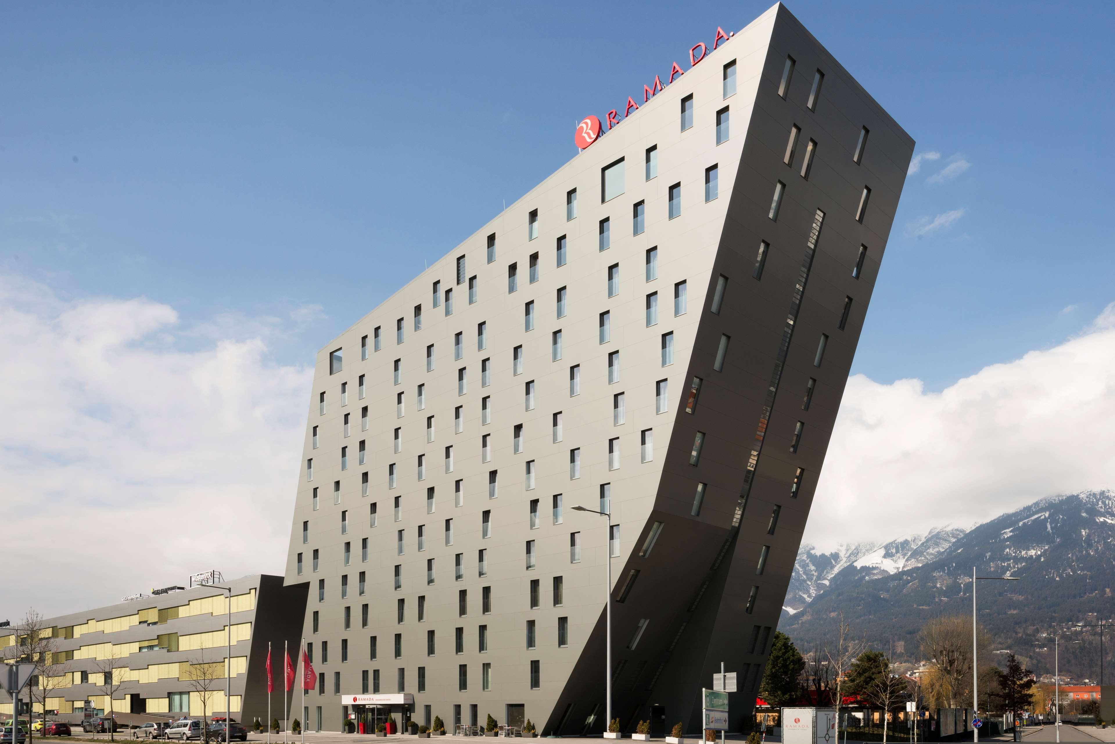 Hilton Garden Inn Innsbruck Tivoli Exterior photo