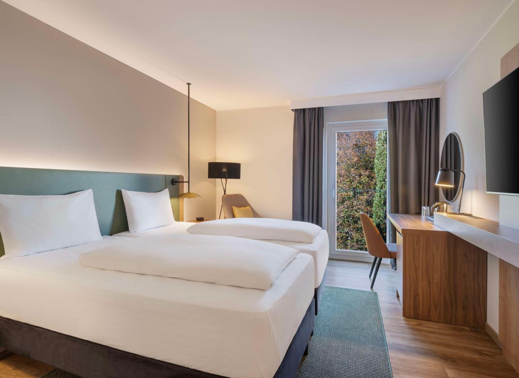 Hilton Garden Inn Innsbruck Tivoli Exterior photo